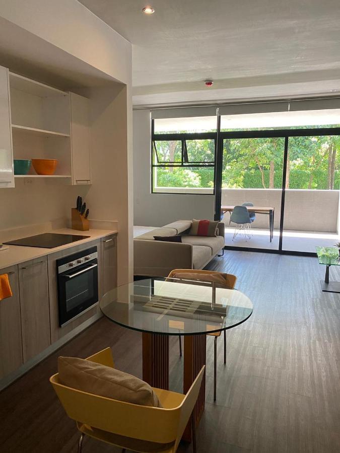 Bee Suites Santa Ana Santa Ana  Eksteriør billede