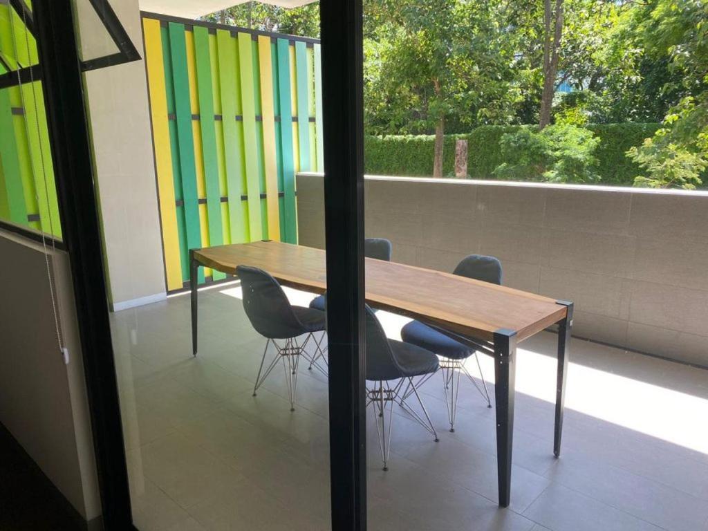 Bee Suites Santa Ana Santa Ana  Eksteriør billede