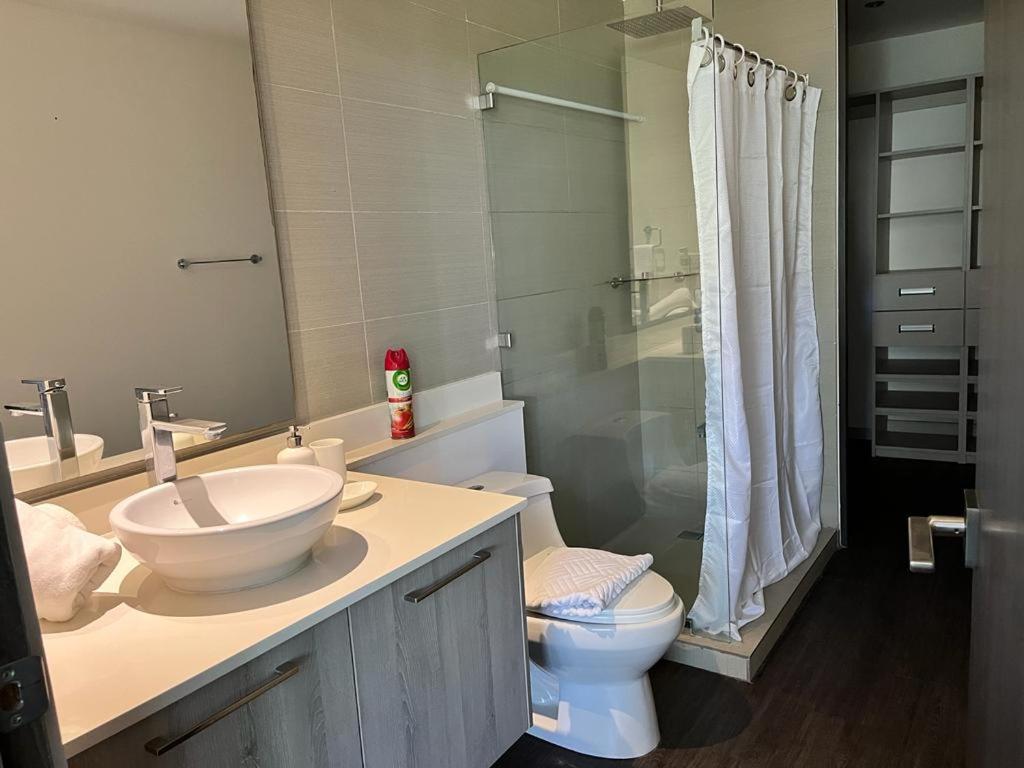 Bee Suites Santa Ana Santa Ana  Eksteriør billede