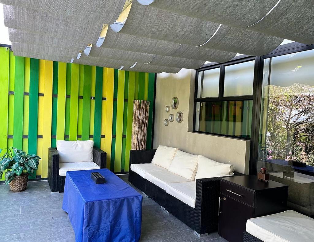 Bee Suites Santa Ana Santa Ana  Eksteriør billede