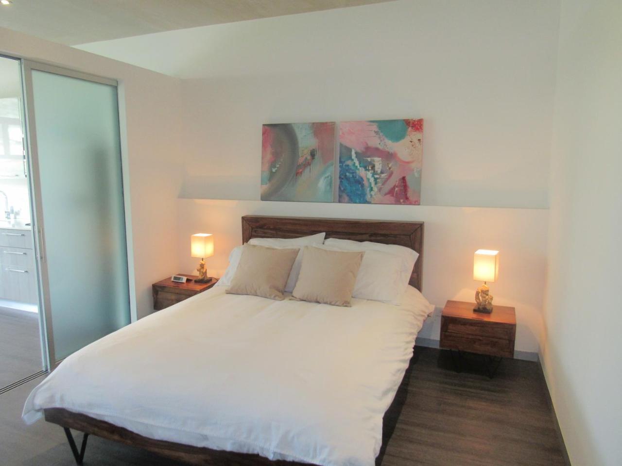 Bee Suites Santa Ana Santa Ana  Eksteriør billede