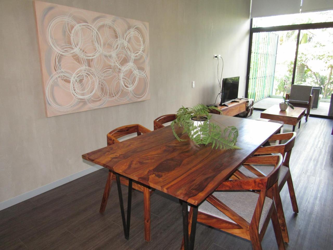 Bee Suites Santa Ana Santa Ana  Eksteriør billede