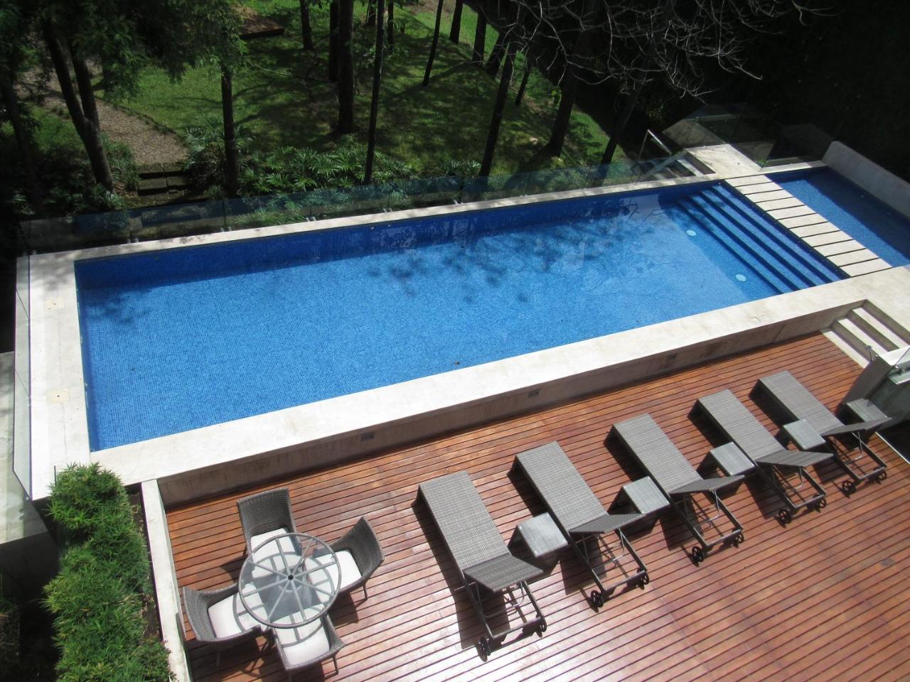 Bee Suites Santa Ana Santa Ana  Eksteriør billede
