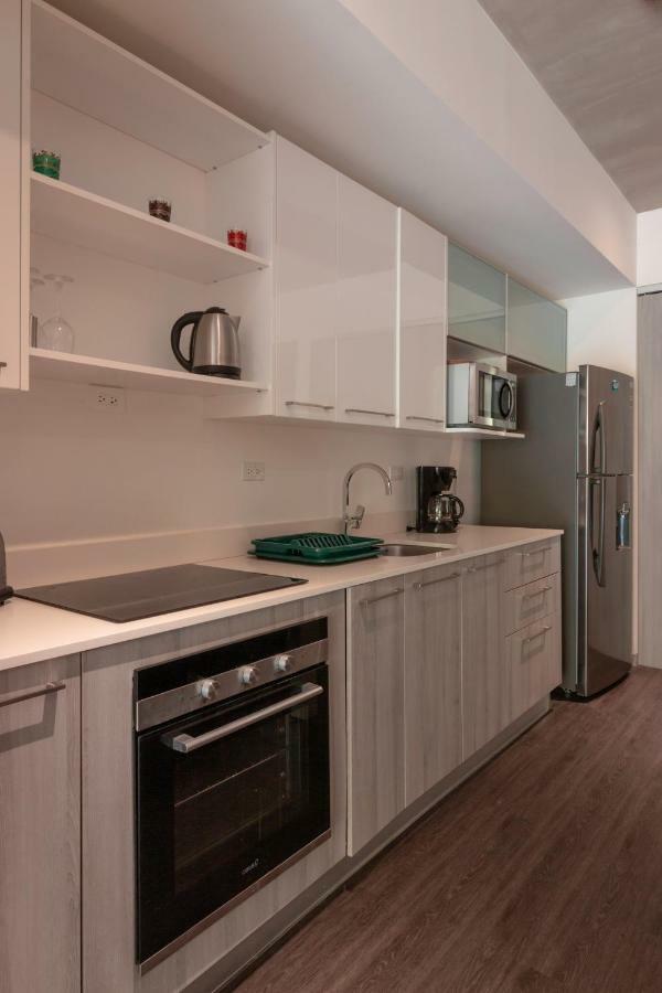 Bee Suites Santa Ana Santa Ana  Eksteriør billede