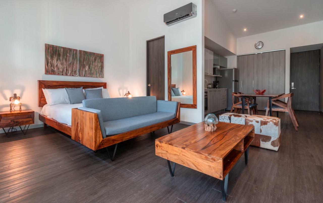 Bee Suites Santa Ana Santa Ana  Eksteriør billede