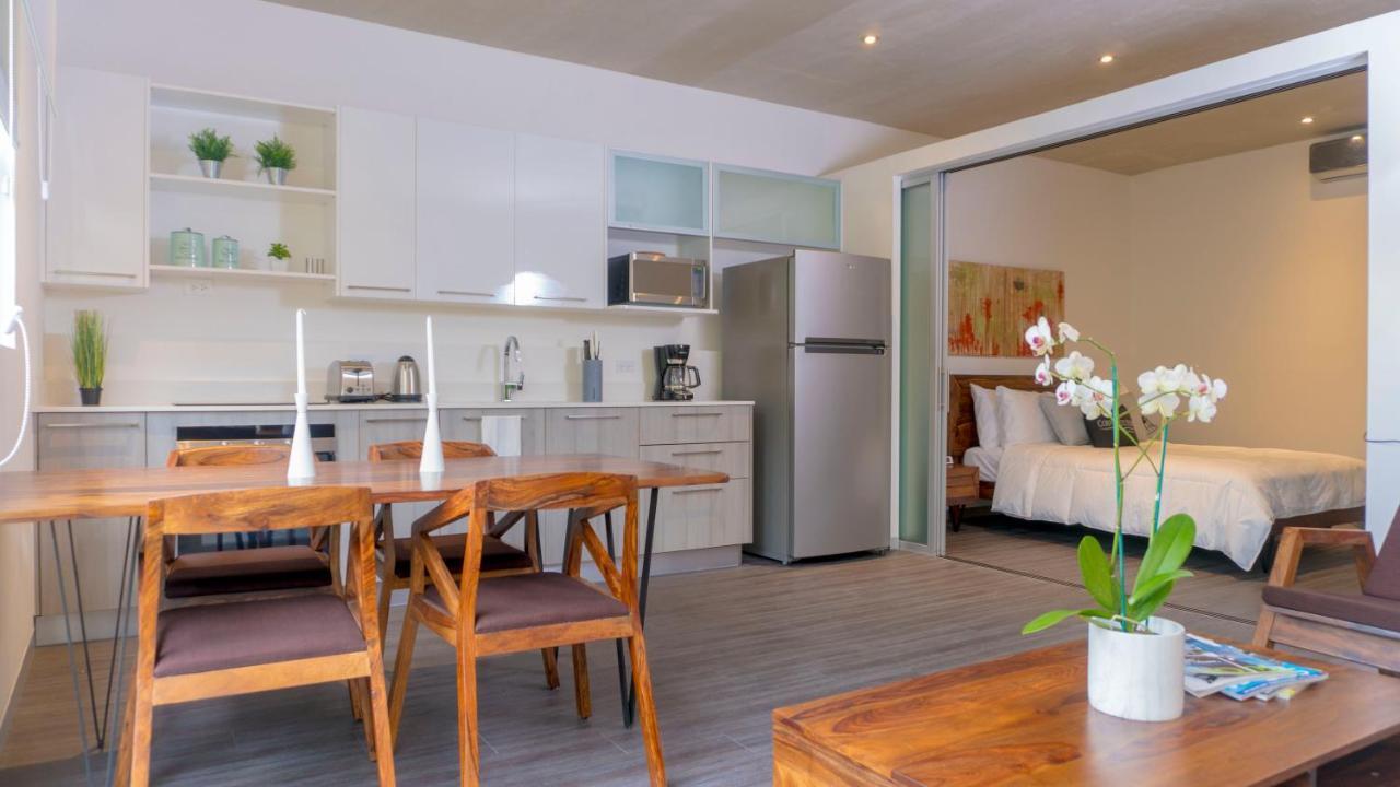 Bee Suites Santa Ana Santa Ana  Eksteriør billede